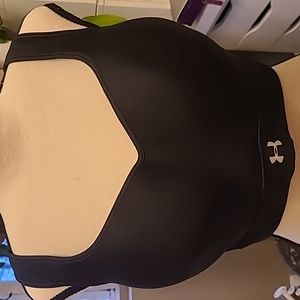 Under Armour black sports bra 38D
